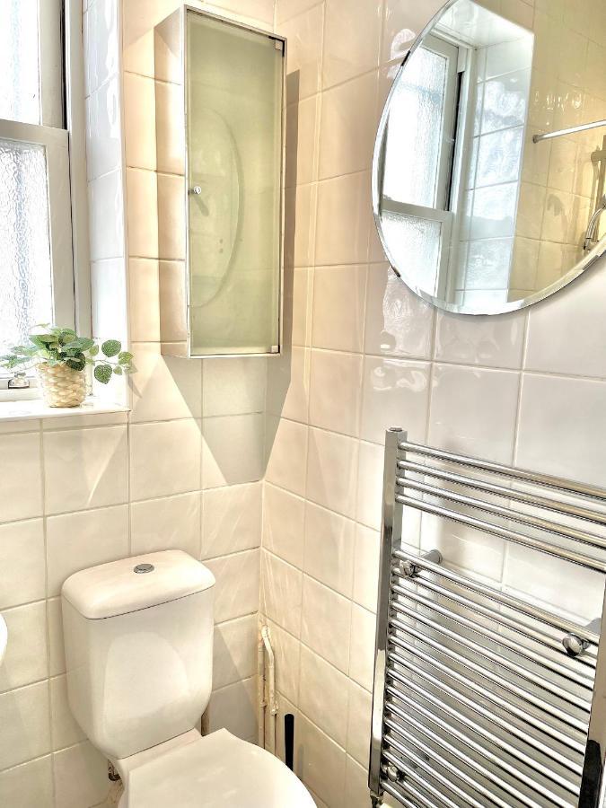 Archway Station Big Bedroom Flat Londra Dış mekan fotoğraf